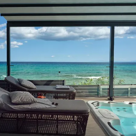 Blue View - Coastal Elegance With Swim Spa, By Zantewize Аликанас